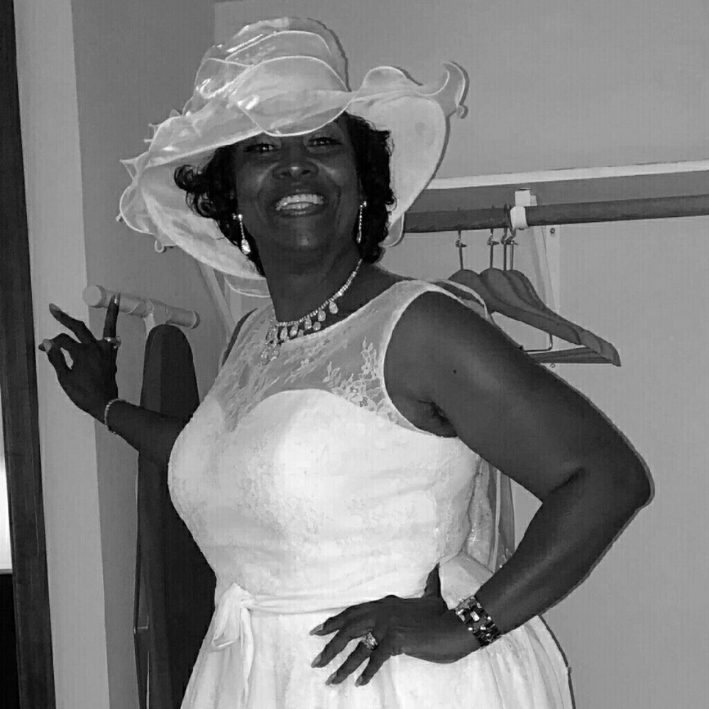 Meet your Posher, Sherry